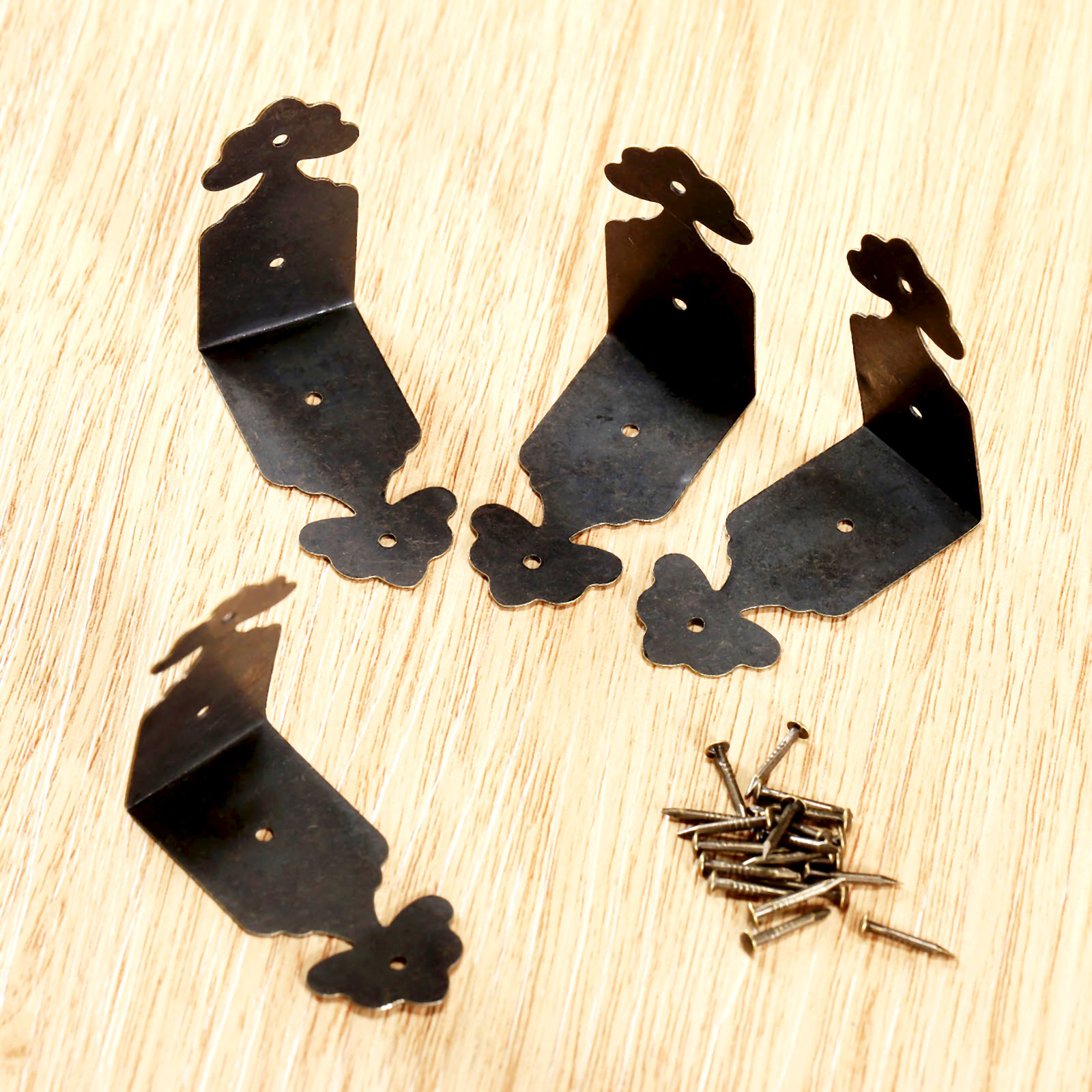 Protecteurs d'angle décoratifs - Furniture Hardware Decorative avis et prix