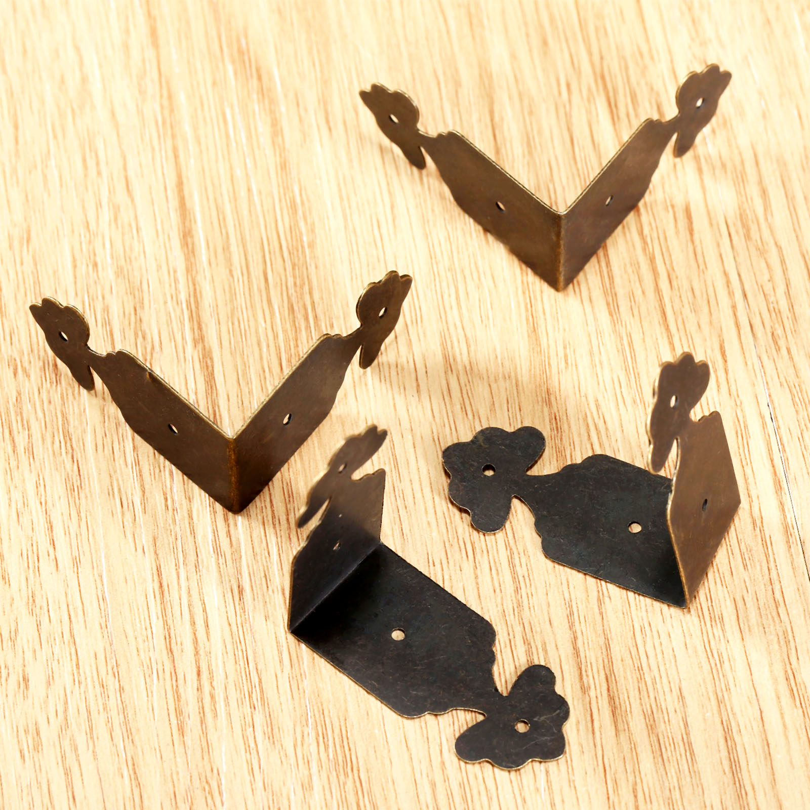 Protecteurs d'angle décoratifs - Furniture Hardware Decorative avis et prix
